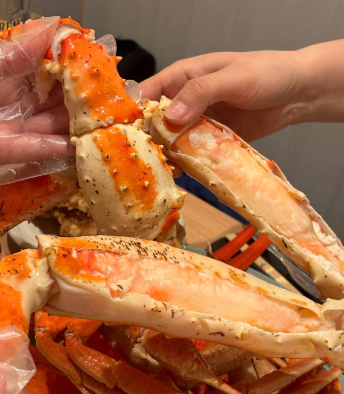 Super Colossal Red King Crab Legs