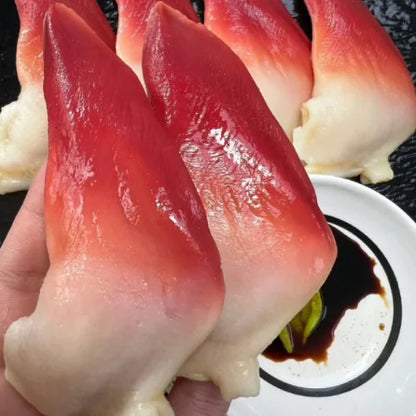 Extra Large Sashimi-Grade Arctic Surf Clam
